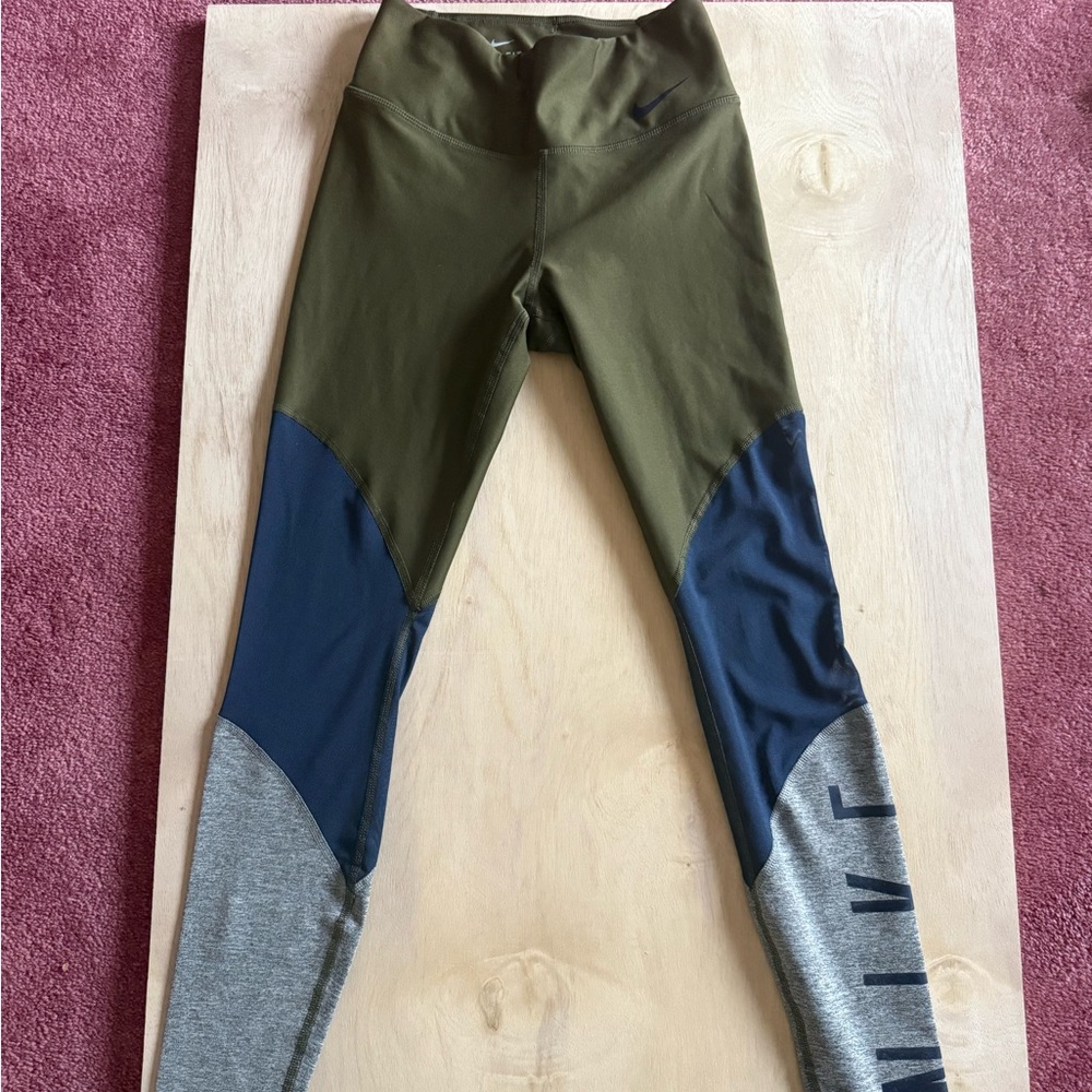 Nike Green, Navy Blue, Gray Mesh Performance Leggings